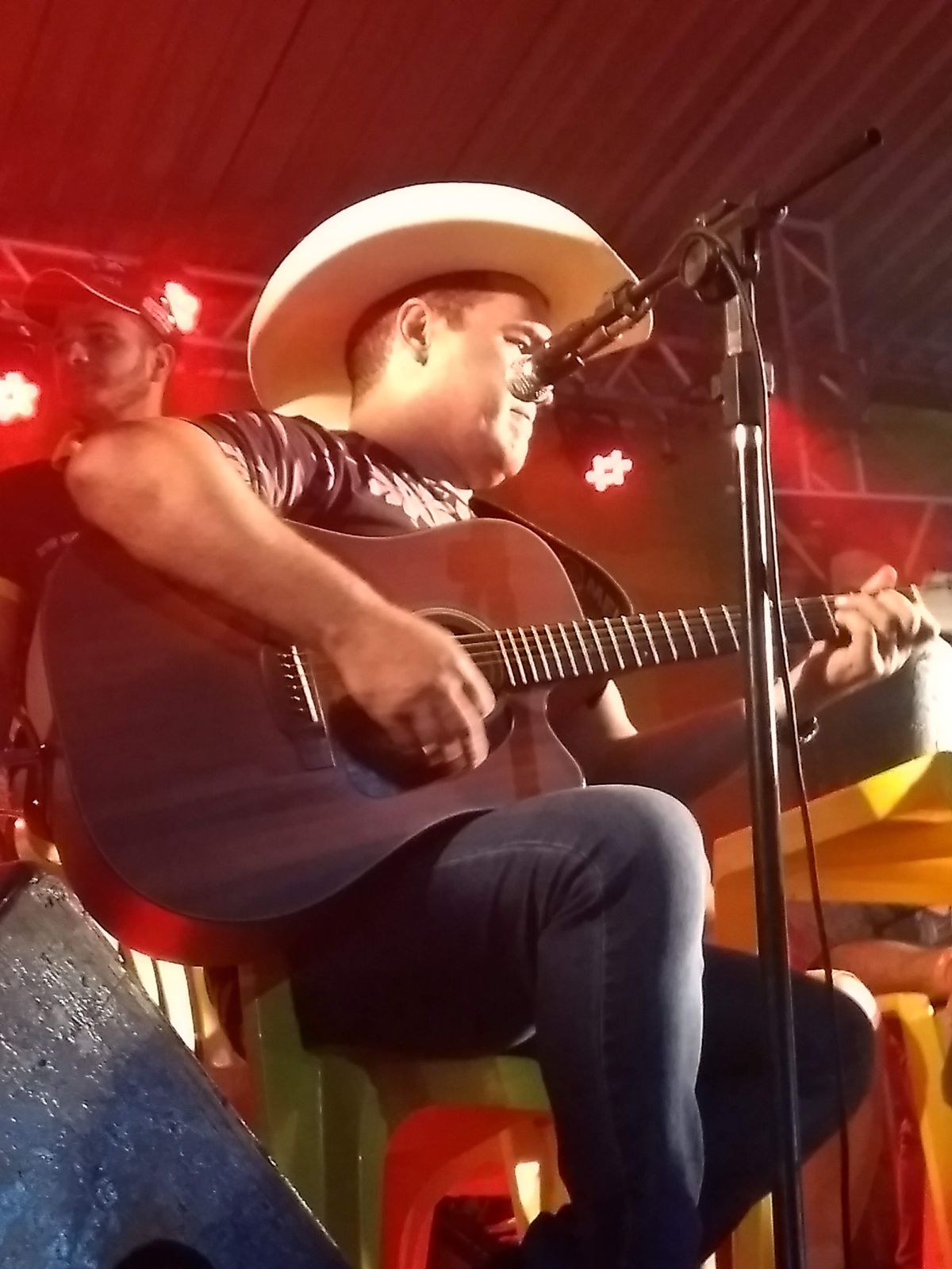 D9AE9887-EA85-4EC1-A990-C97C59665FD3