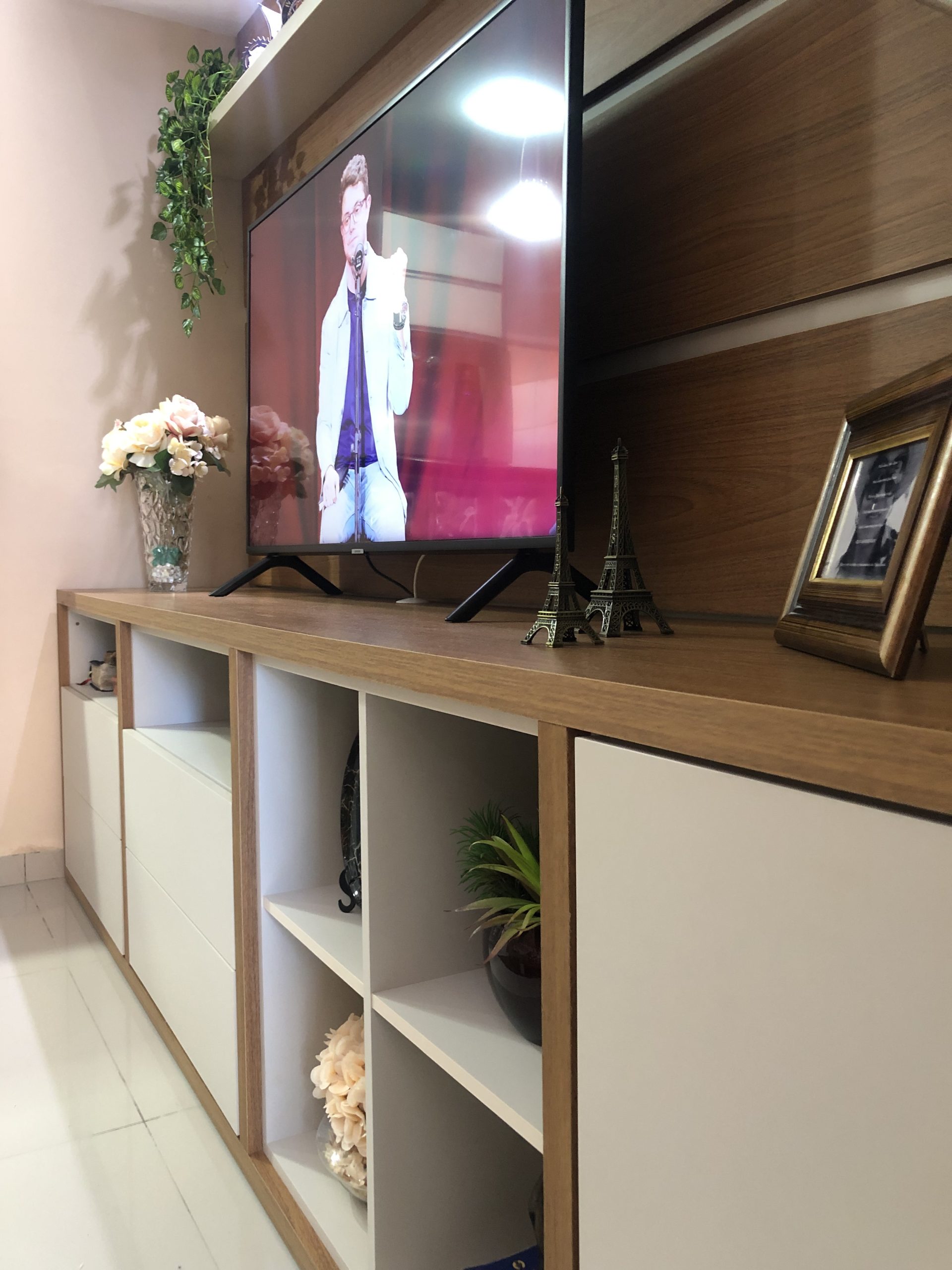 9B1966AA-C310-40C9-815C-5DA561C45B93